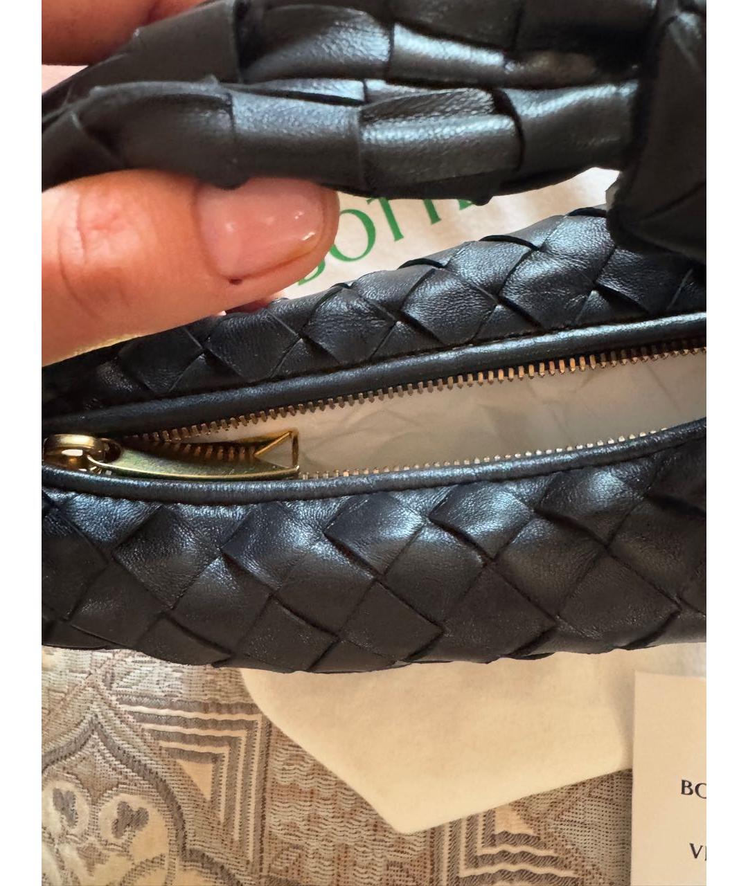 BOTTEGA VENETA Черная кожаная сумка с короткими ручками, фото 4