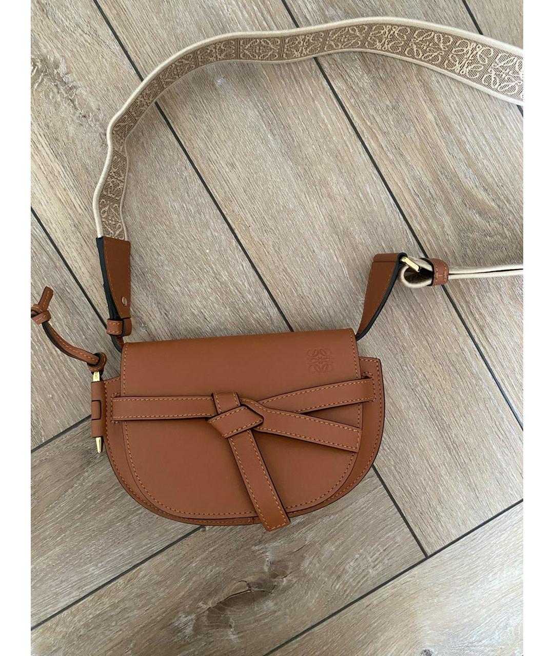 LOEWE Коричневая кожаная сумка через плечо, фото 5