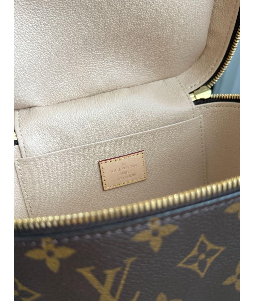 LOUIS VUITTON Кожаная косметичка, фото 6