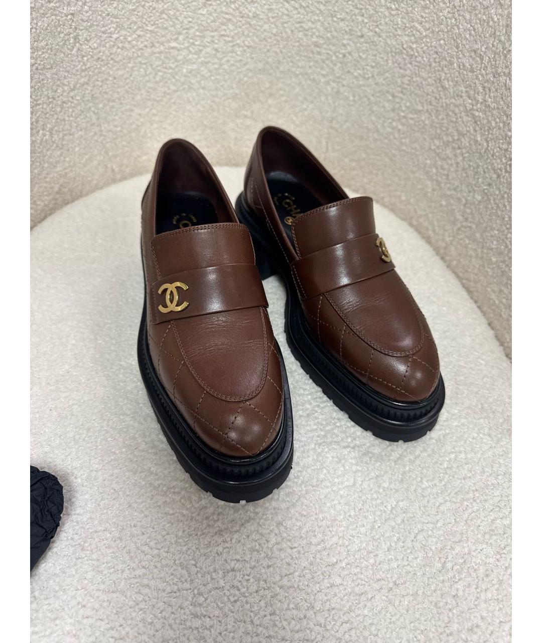 CHANEL Коричневые кожаные лоферы, фото 2