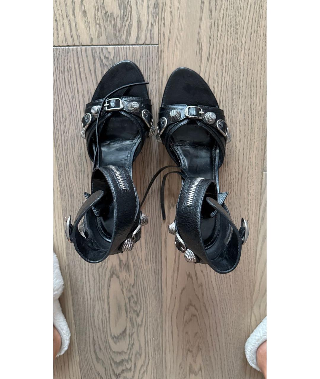 BALENCIAGA Черные кожаные босоножки, фото 3