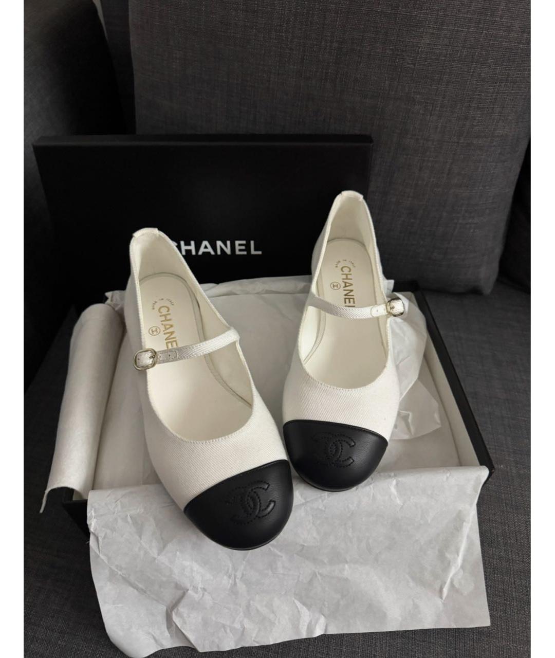 CHANEL Белые кожаные балетки, фото 3