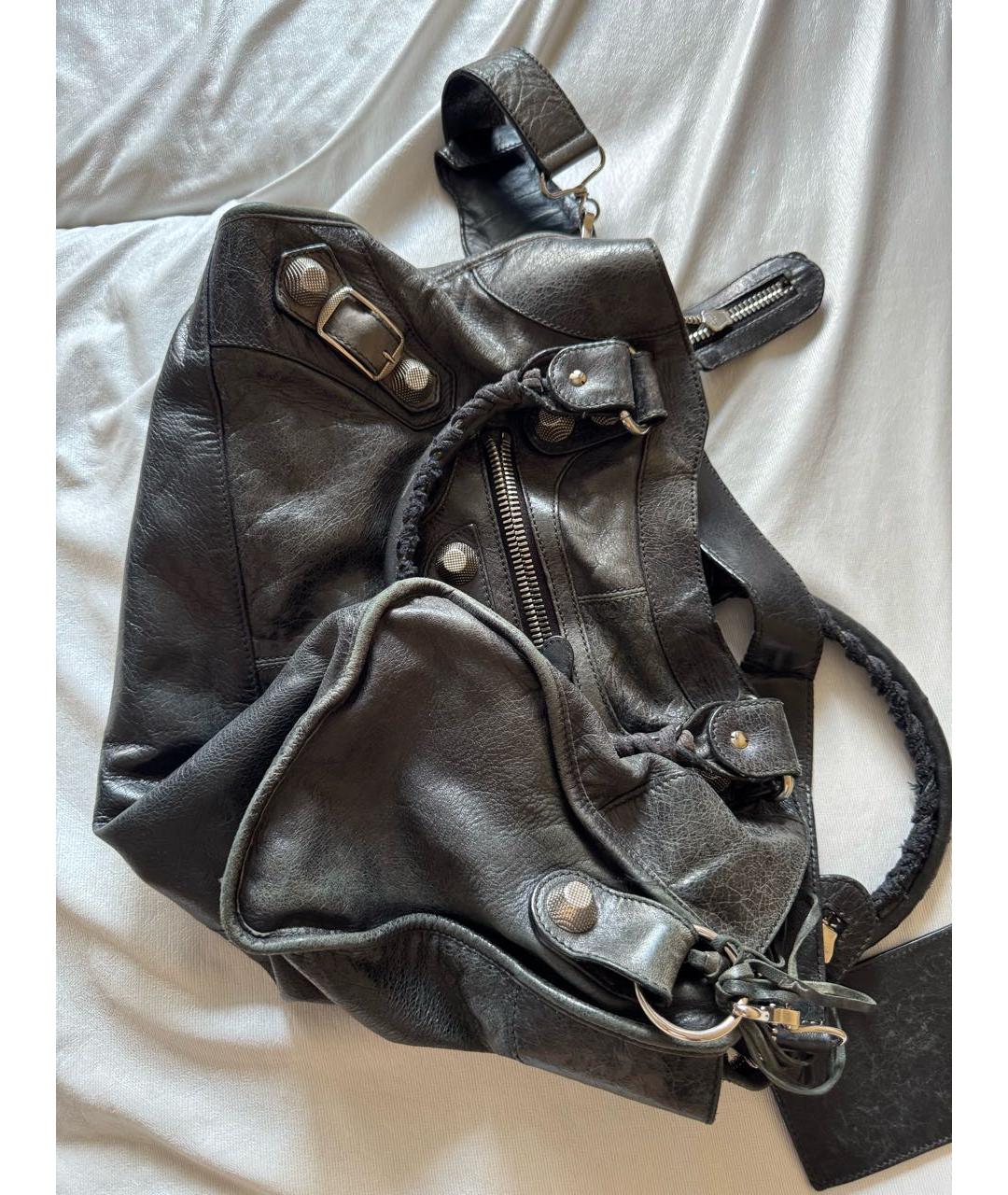 BALENCIAGA Антрацитовая кожаная сумка через плечо, фото 2