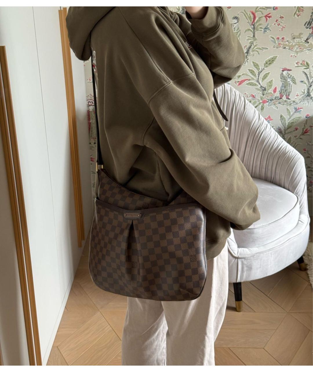 LOUIS VUITTON Коричневая кожаная сумка через плечо, фото 7