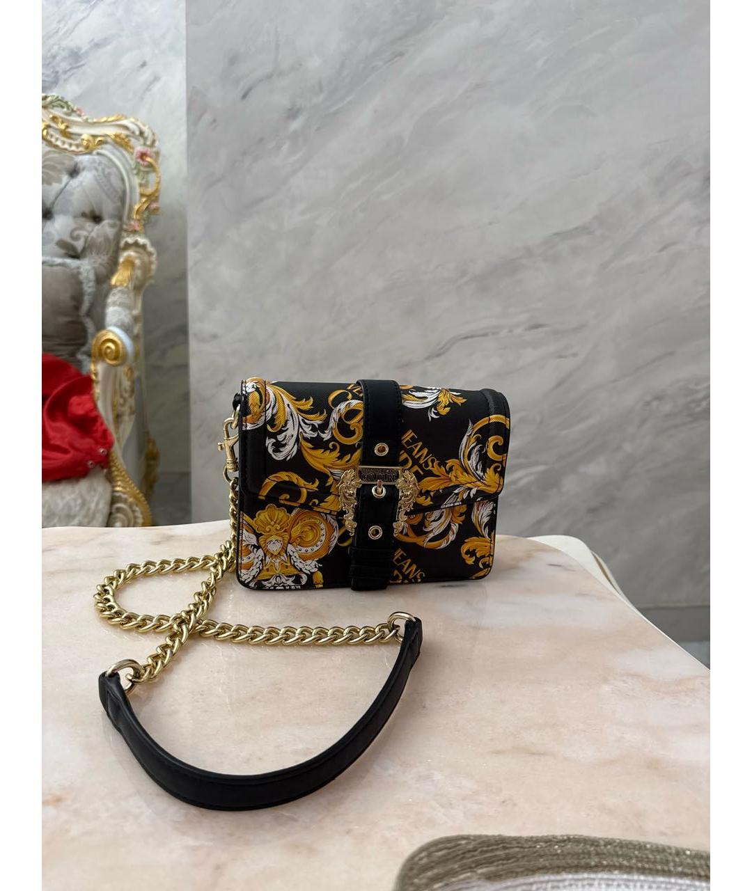 VERSACE JEANS COUTURE Черная сумка через плечо из лакированной кожи, фото 5