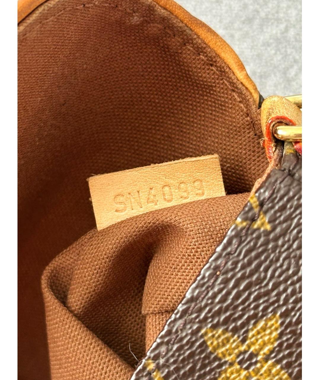 LOUIS VUITTON Коричневая кожаная сумка через плечо, фото 8