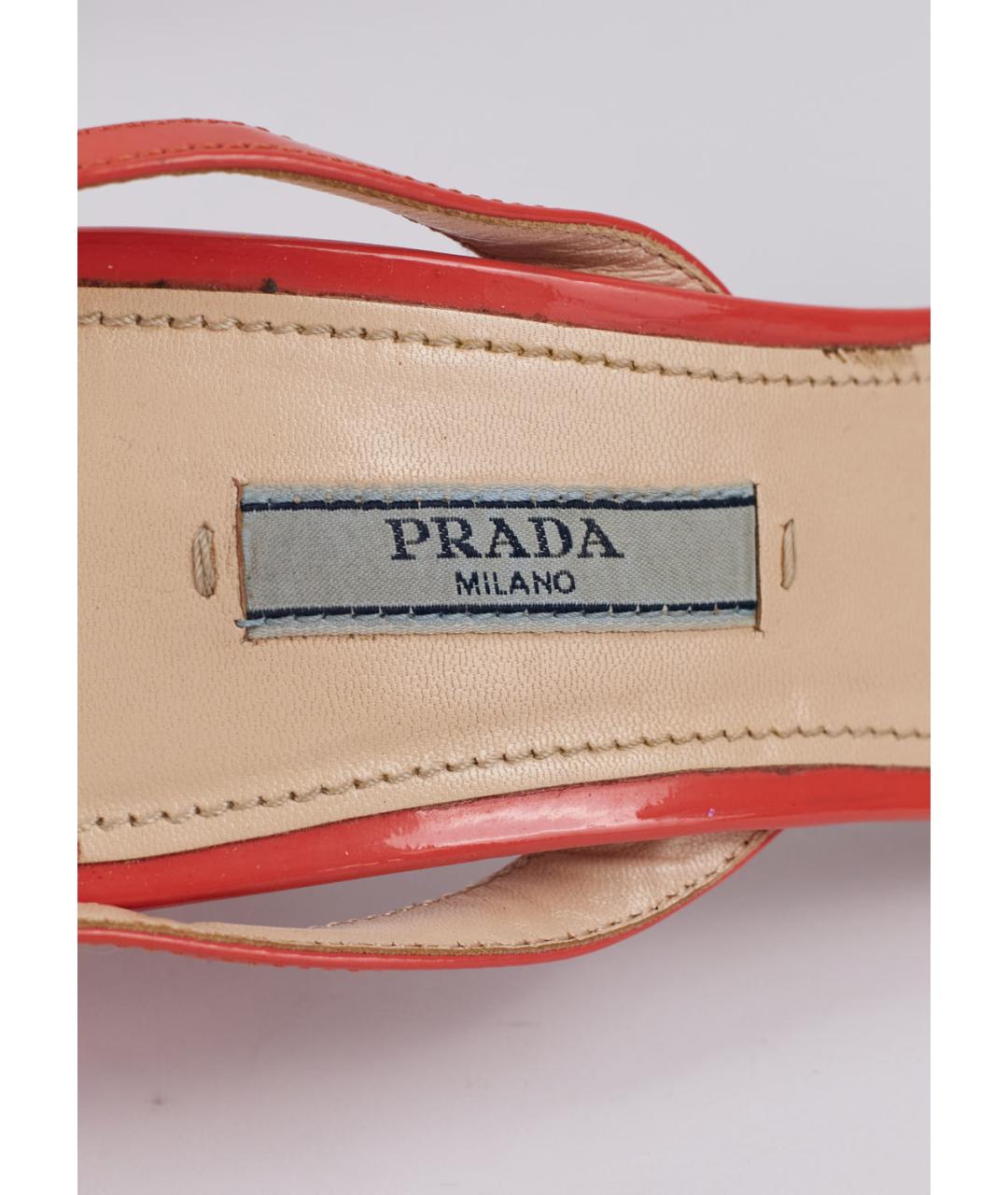 PRADA Розовые босоножки из лакированной кожи, фото 5