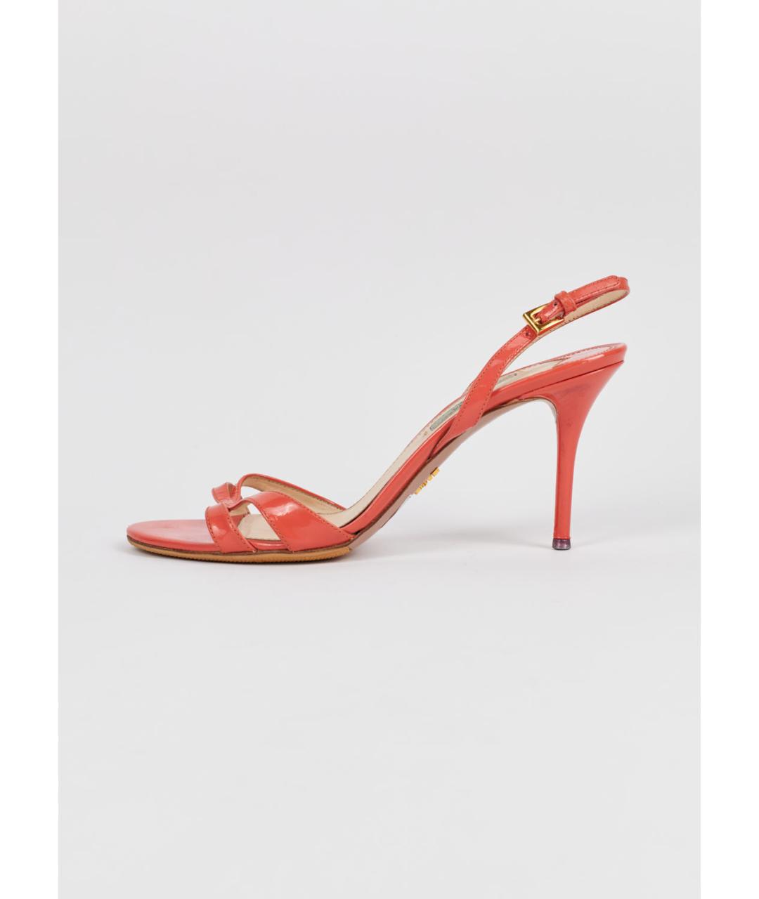 PRADA Розовые босоножки из лакированной кожи, фото 6