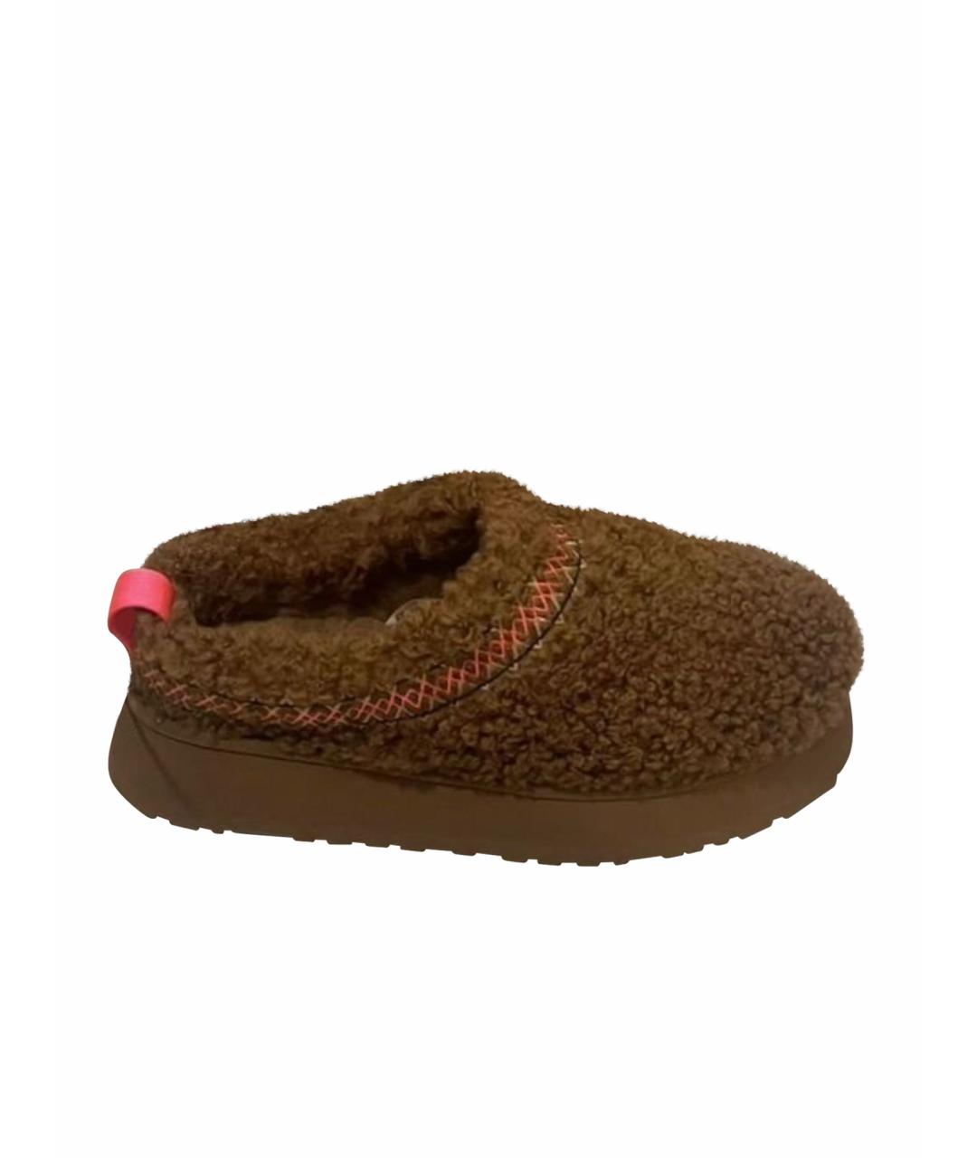 UGG AUSTRALIA Коричневые ботинки, фото 1
