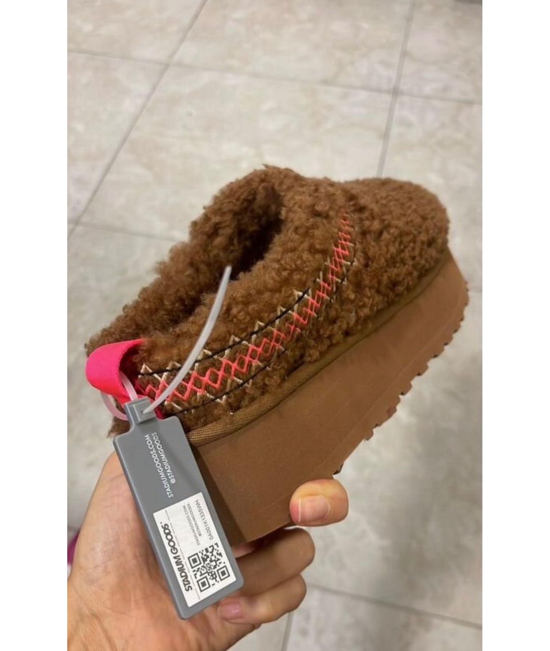 UGG AUSTRALIA Коричневые ботинки, фото 2