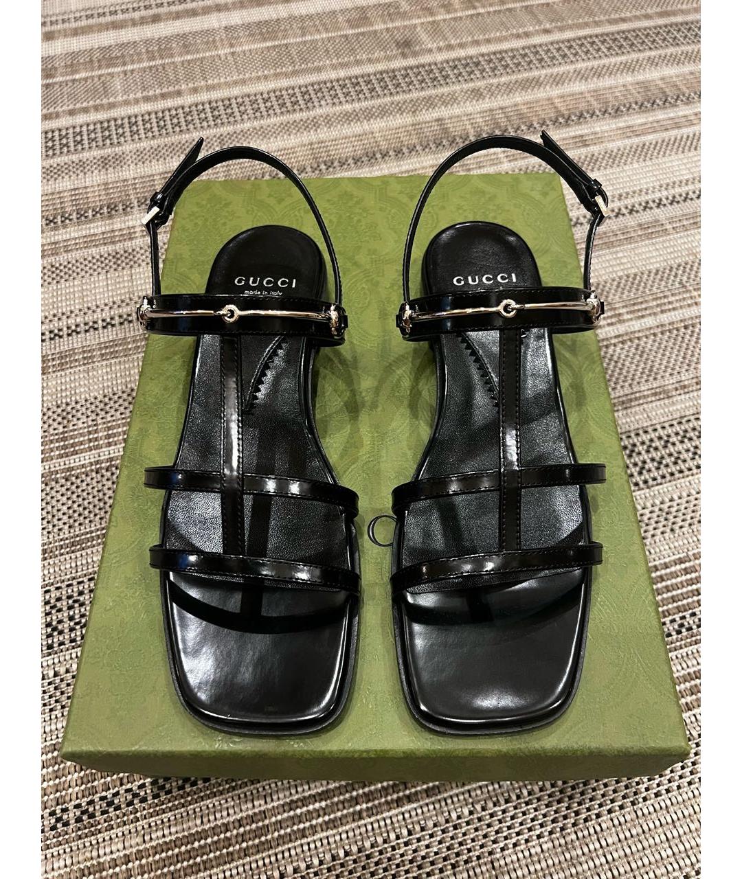 GUCCI Черные босоножки из лакированной кожи, фото 2