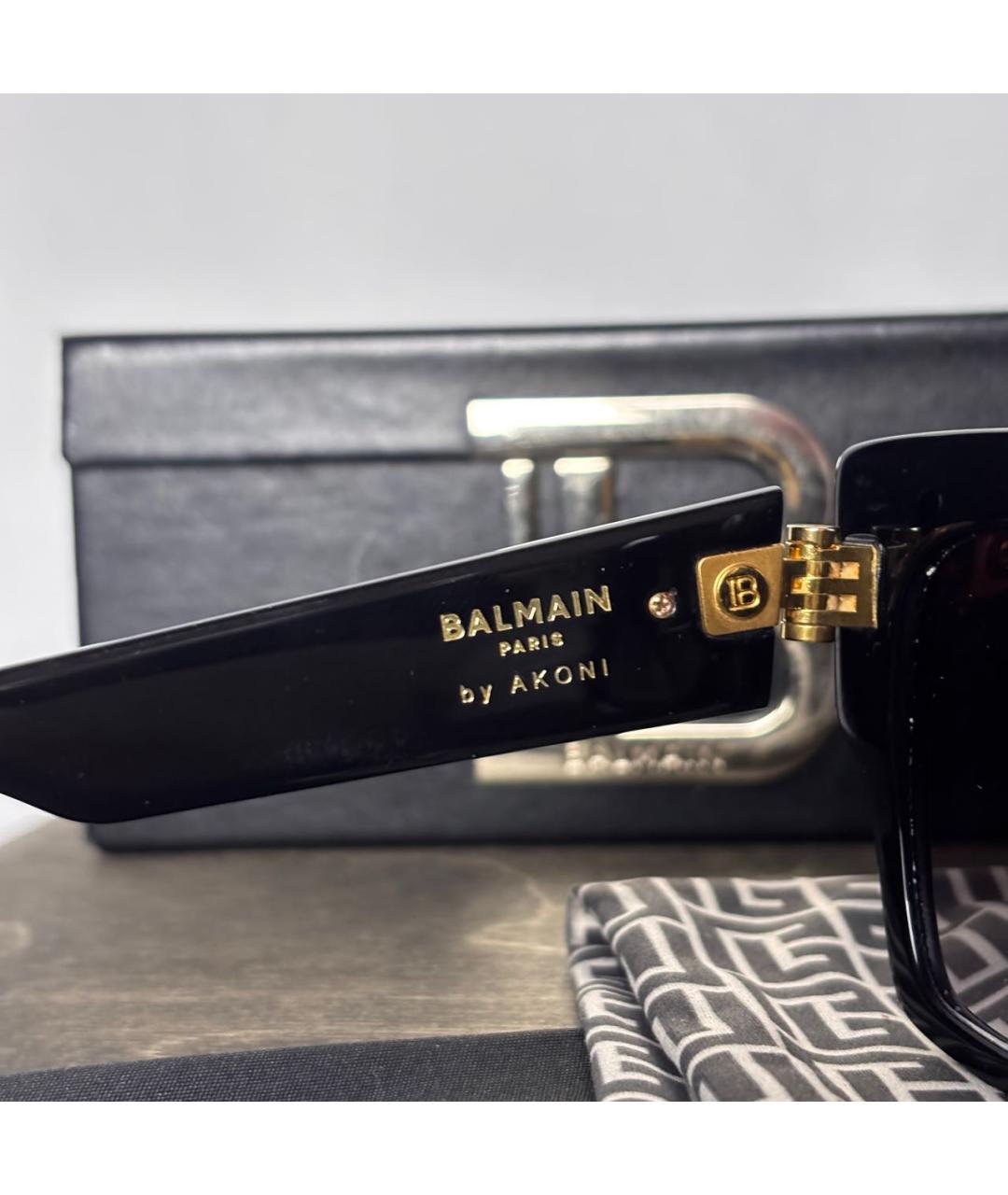 BALMAIN Черные пластиковые солнцезащитные очки, фото 4