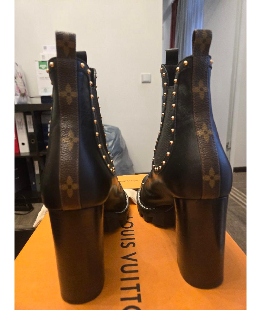 LOUIS VUITTON Черные кожаные ботильоны, фото 4
