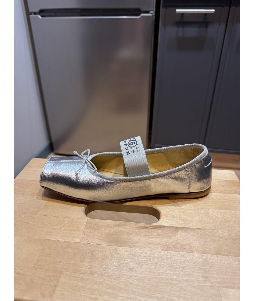 MM6 MAISON MARGIELA Серебряные кожаные балетки, фото 6