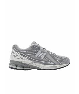 NEW BALANCE Низкие кроссовки / кеды