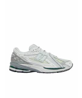 NEW BALANCE Низкие кроссовки / кеды