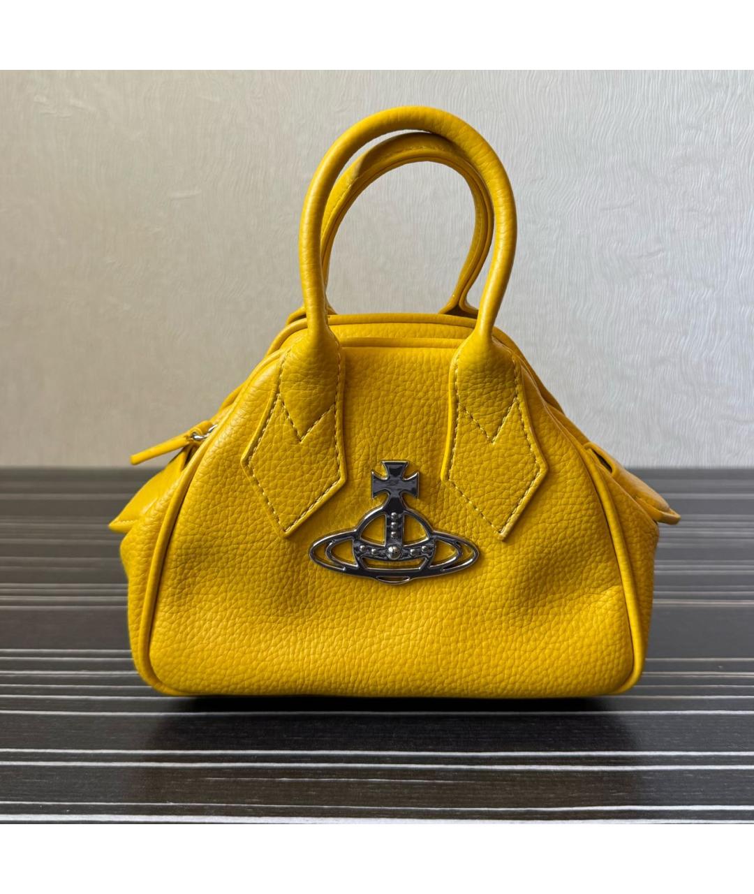 VIVIENNE WESTWOOD Желтая кожаная сумка с короткими ручками, фото 6