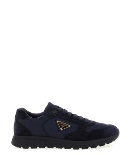 PRADA Низкие кроссовки / кеды