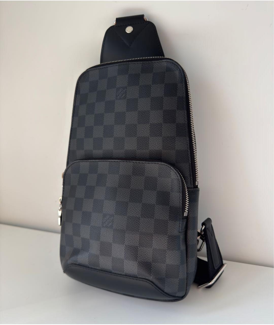 LOUIS VUITTON Черная кожаная сумка на плечо, фото 3