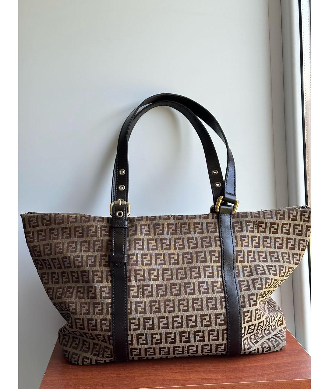 FENDI Коричневая сумка тоут, фото 3