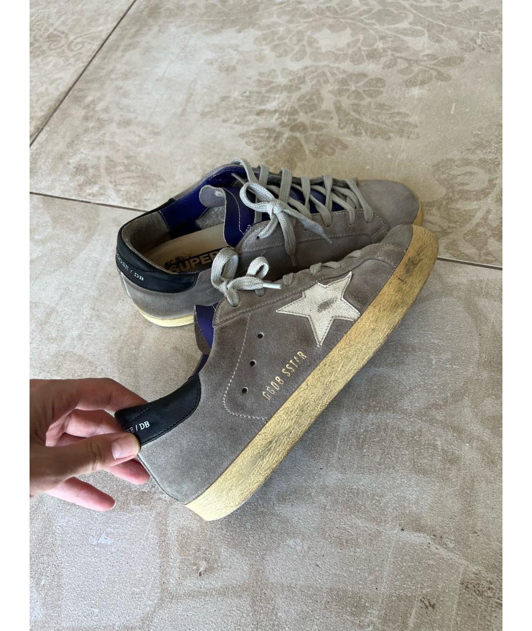 GOLDEN GOOSE DELUXE BRAND Серые замшевые кеды, фото 2