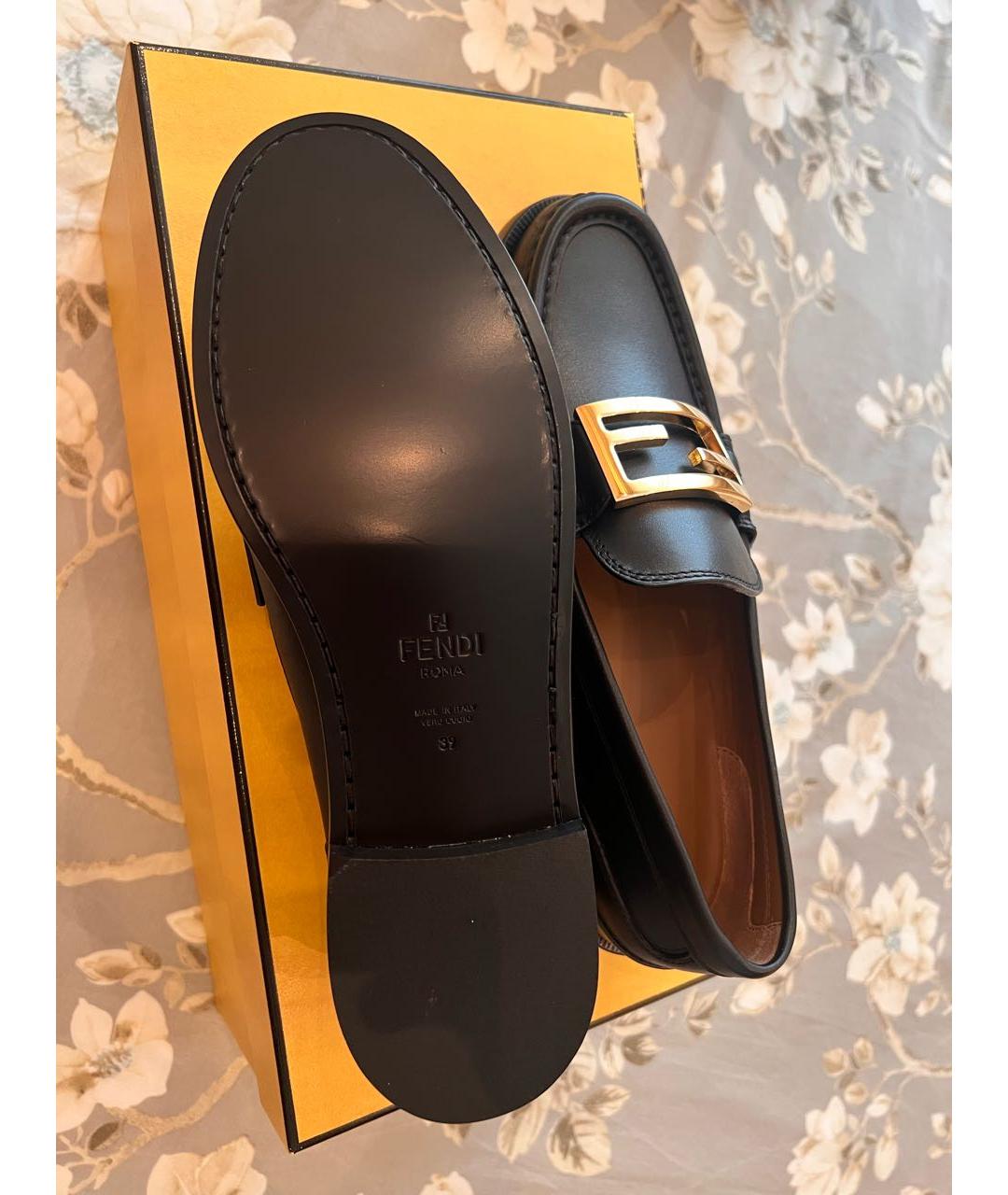 FENDI Черные кожаные лоферы, фото 5