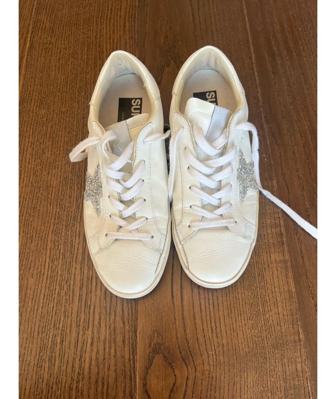 GOLDEN GOOSE DELUXE BRAND Белые кожаные кроссовки, фото 2