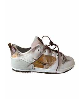 NIKE Кроссовки