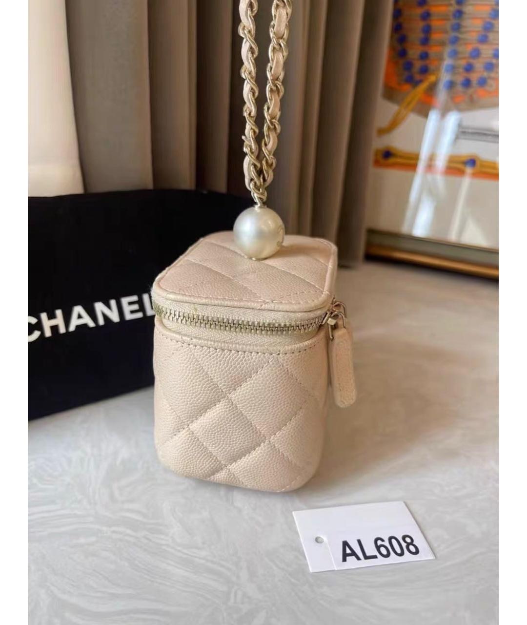 CHANEL Бежевая кожаная сумка через плечо, фото 6