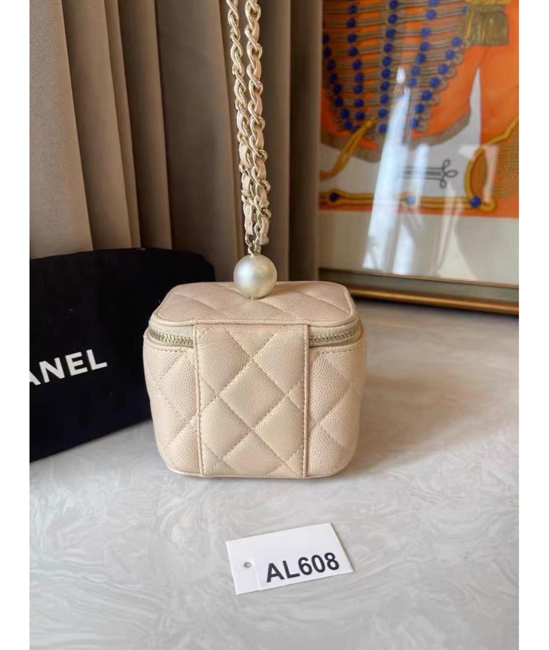 CHANEL Бежевая кожаная сумка через плечо, фото 3