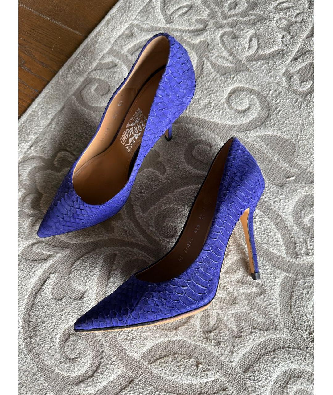FERRAGAMO Фиолетовые туфли из экзотической кожи, фото 6