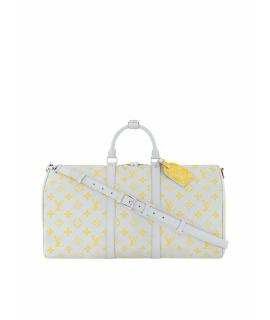 LOUIS VUITTON Дорожная и спортивная сумка