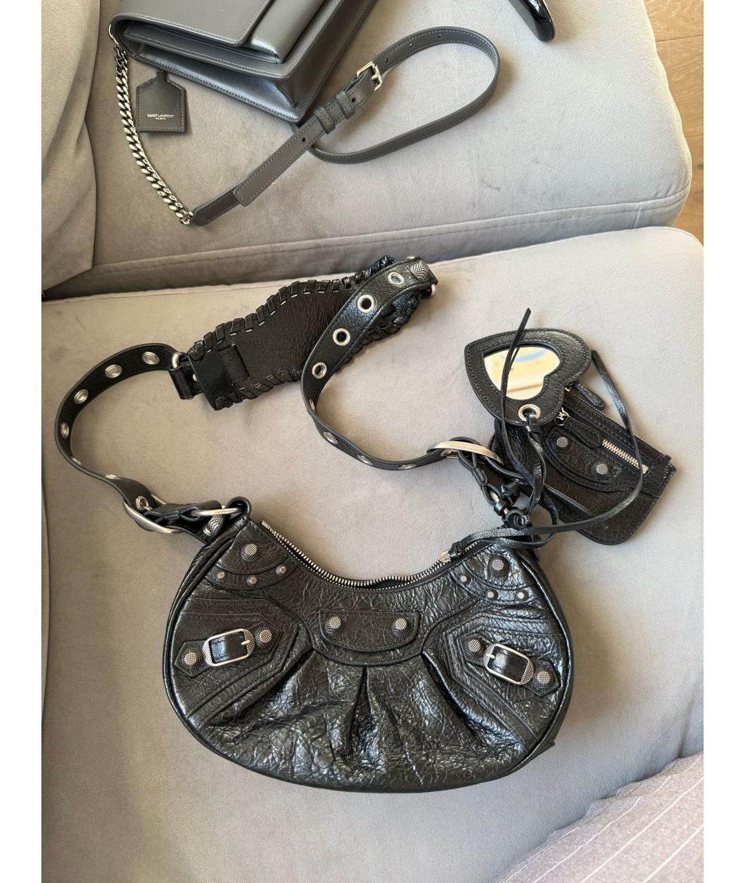 BALENCIAGA Черная сумка через плечо из лакированной кожи, фото 5