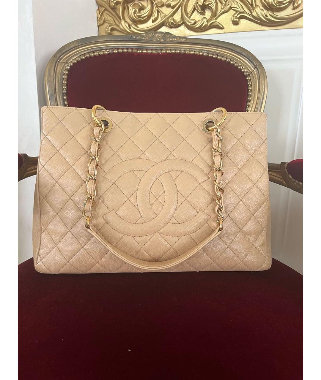 CHANEL Бежевая кожаная сумка тоут, фото 9