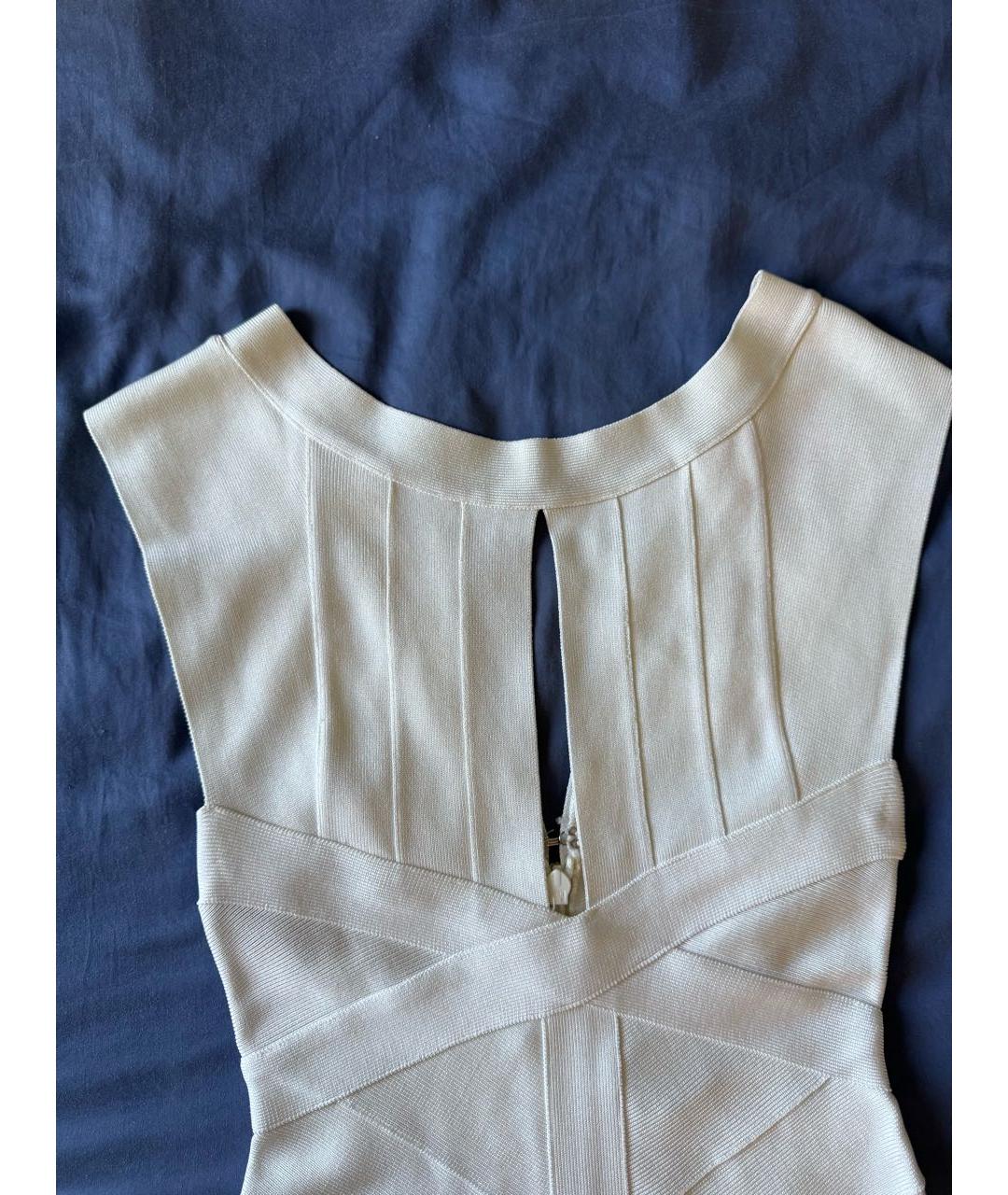 HERVE LEGER Белое вискозное коктейльное платье, фото 4