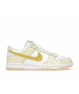 Кроссовки NIKE Nike Dunk Low Yellow Strike (W)