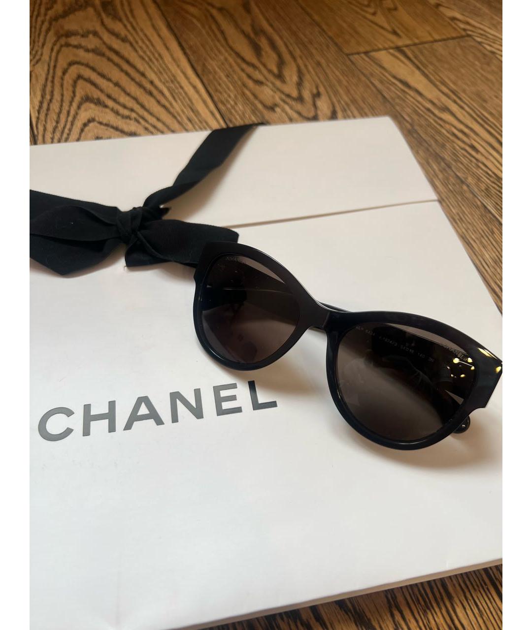 CHANEL Черные пластиковые солнцезащитные очки, фото 3