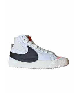 NIKE Низкие кроссовки / кеды