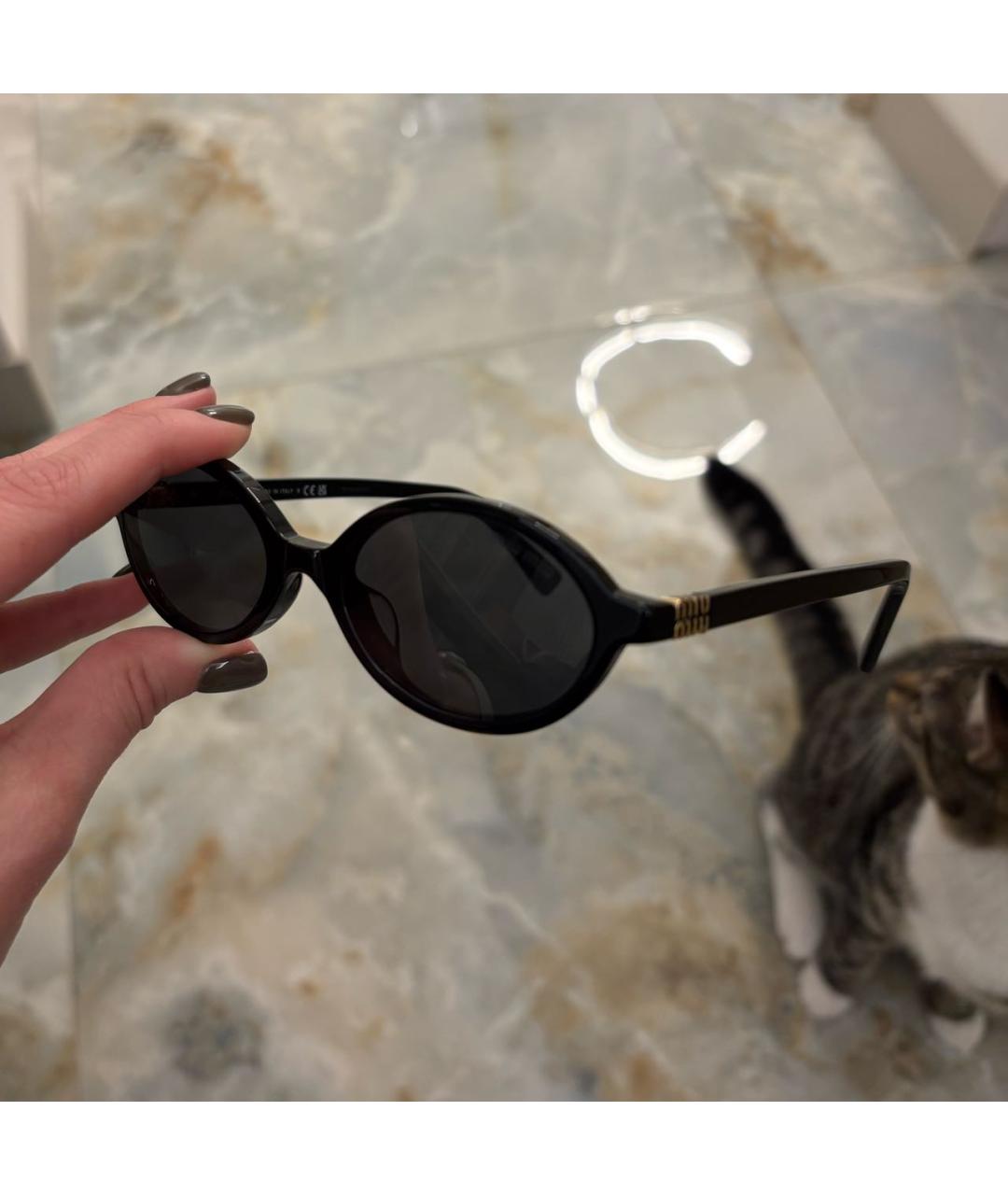 MIU MIU Черные пластиковые солнцезащитные очки, фото 2