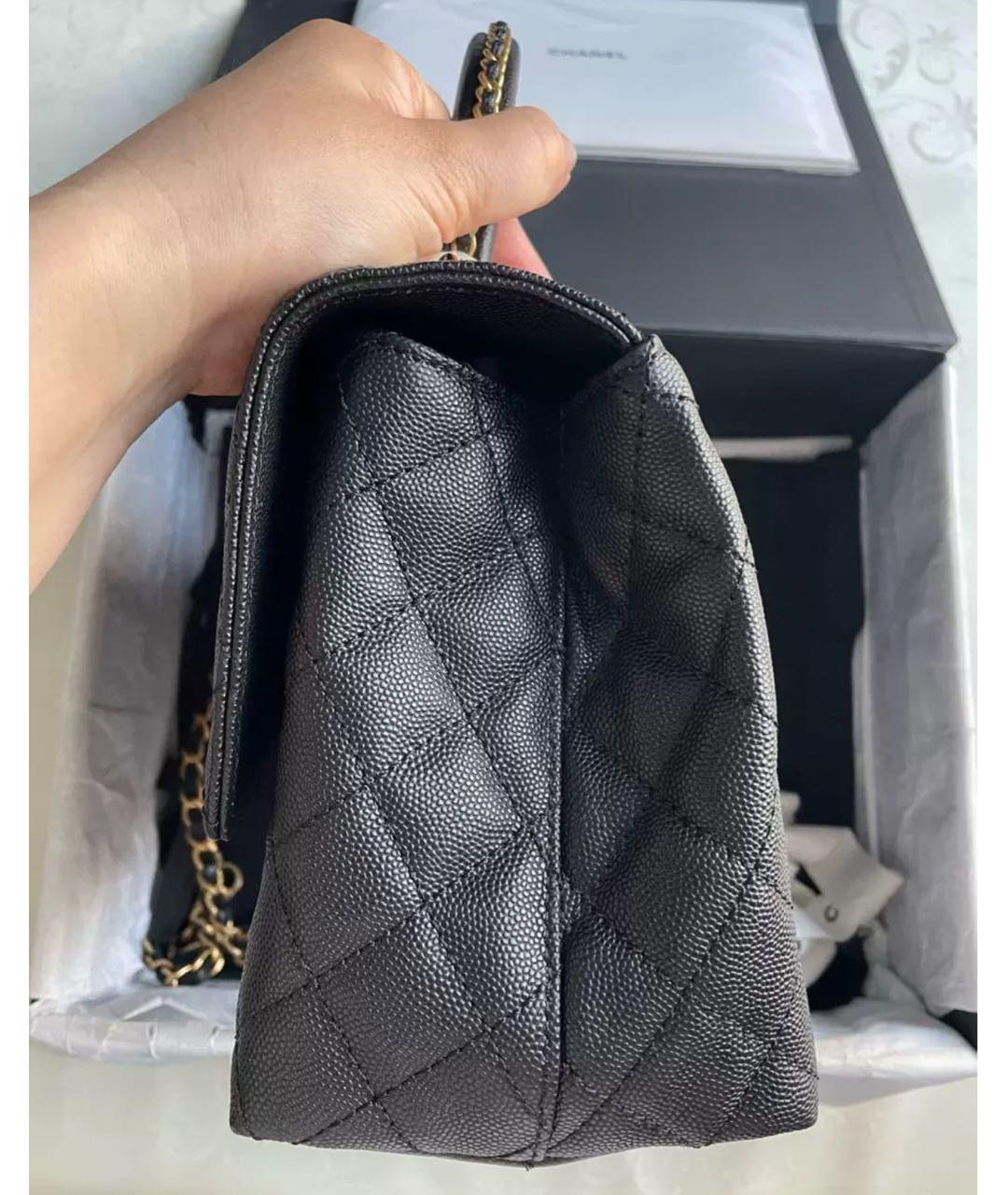 CHANEL Черная кожаная сумка с короткими ручками, фото 4