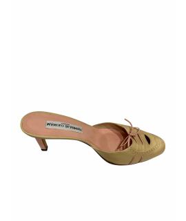 MANOLO BLAHNIK Мюли