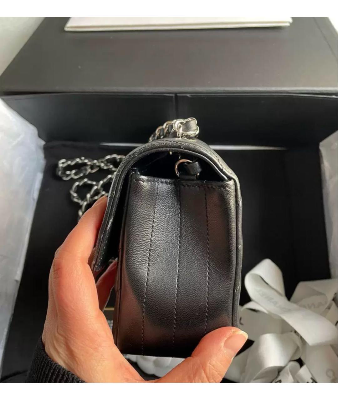 CHANEL Черная кожаная сумка через плечо, фото 4