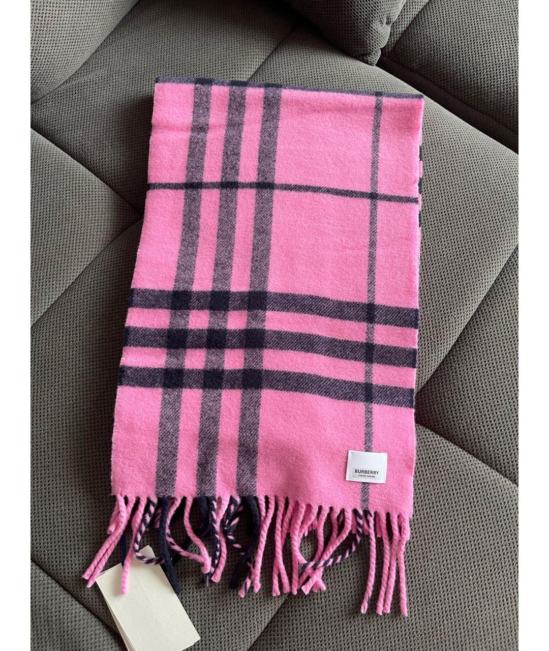 BURBERRY Розовый шерстяной шарф, фото 9
