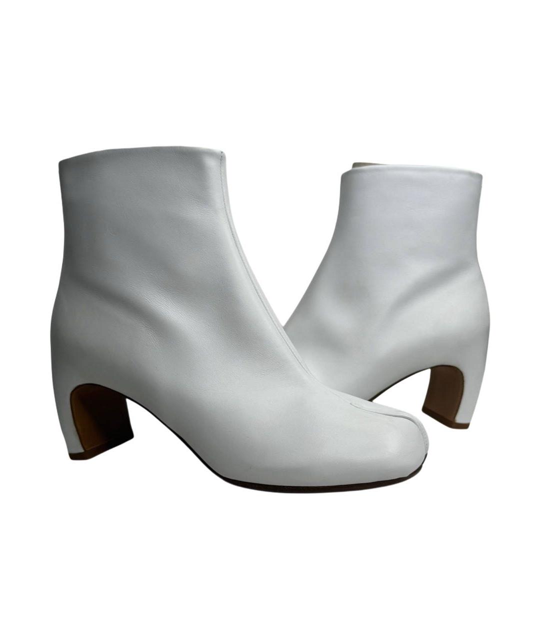 MAISON MARGIELA Белые кожаные ботильоны, фото 2