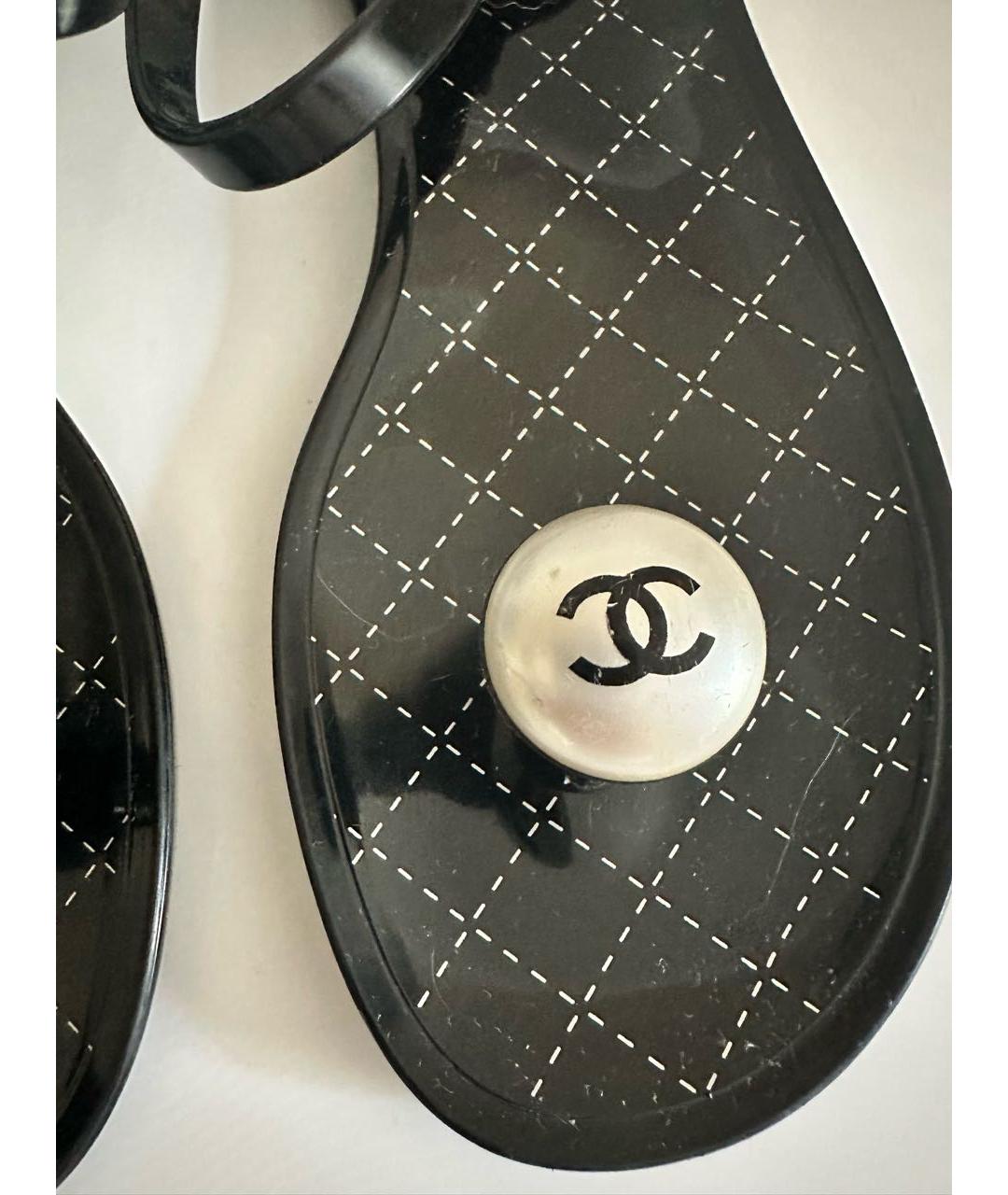 CHANEL Черные резиновые сандалии, фото 3