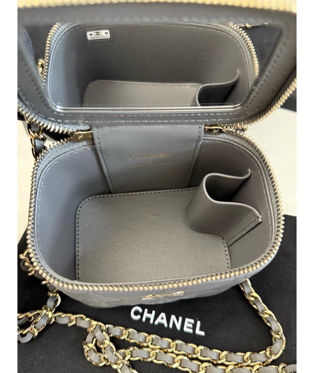 CHANEL Серая кожаная сумка с короткими ручками, фото 7