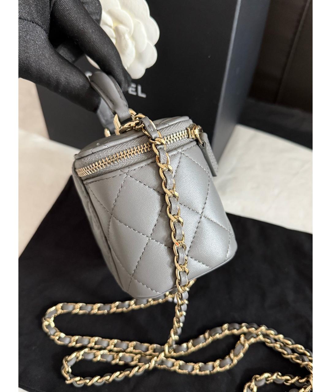 CHANEL Серая кожаная сумка с короткими ручками, фото 4
