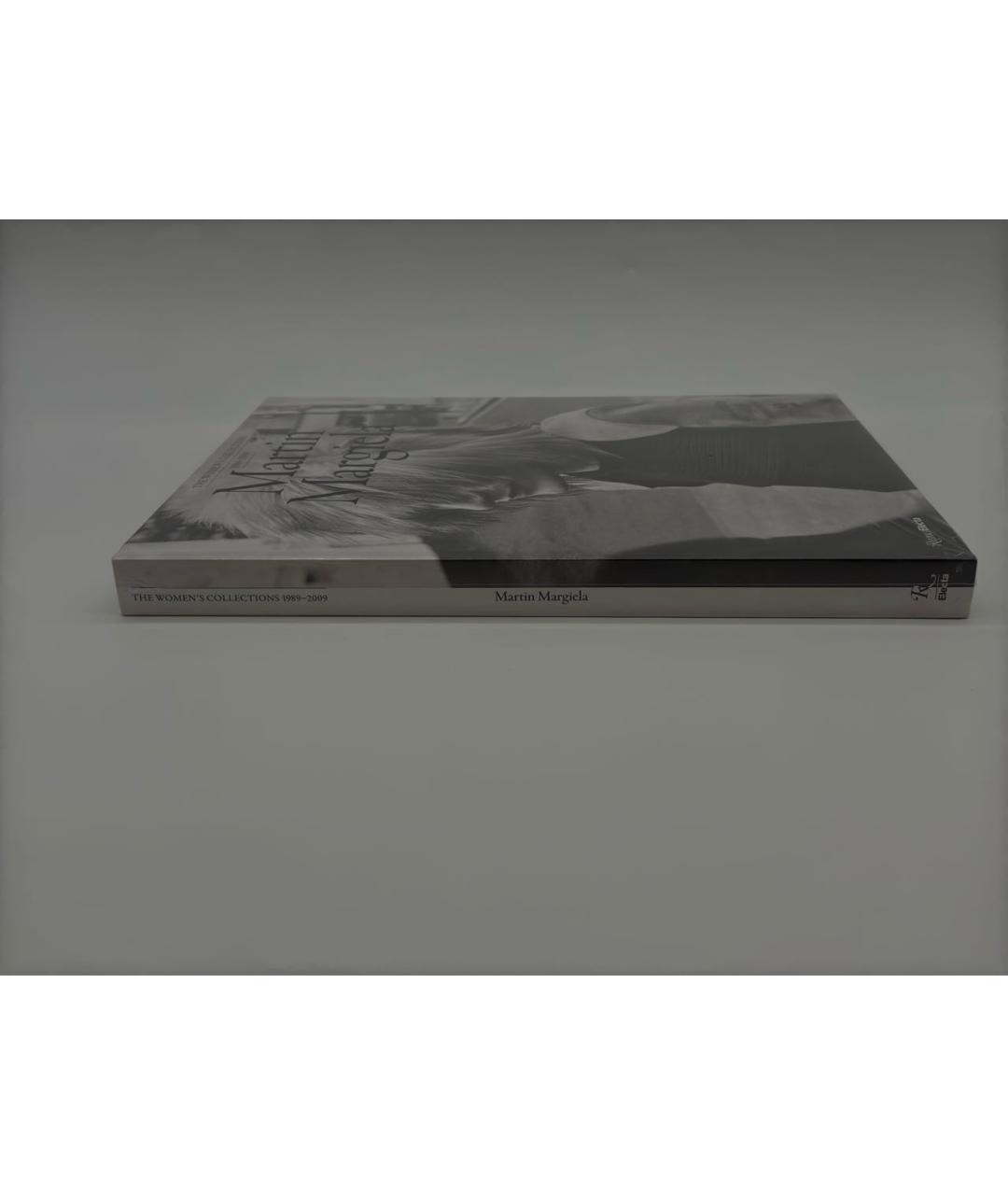 MAISON MARGIELA Книга, фото 3