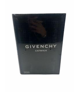 GIVENCHY Книга
