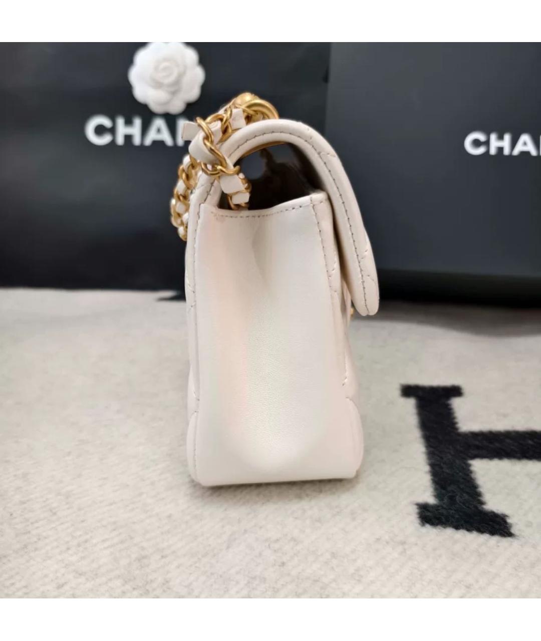 CHANEL Белая кожаная сумка через плечо, фото 3